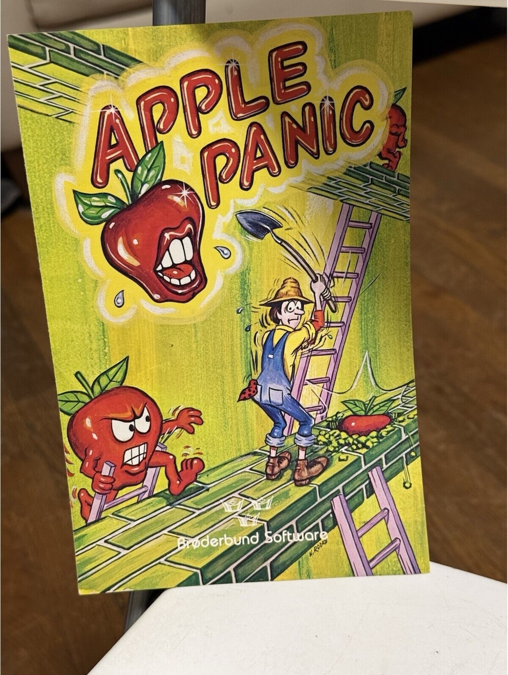 vintage front cover artwork for Apple Panic, a classic 1981
